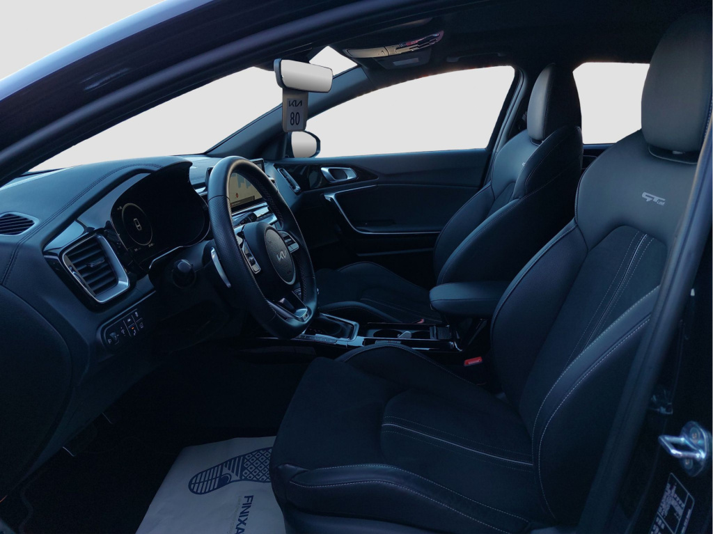Kia Proceed