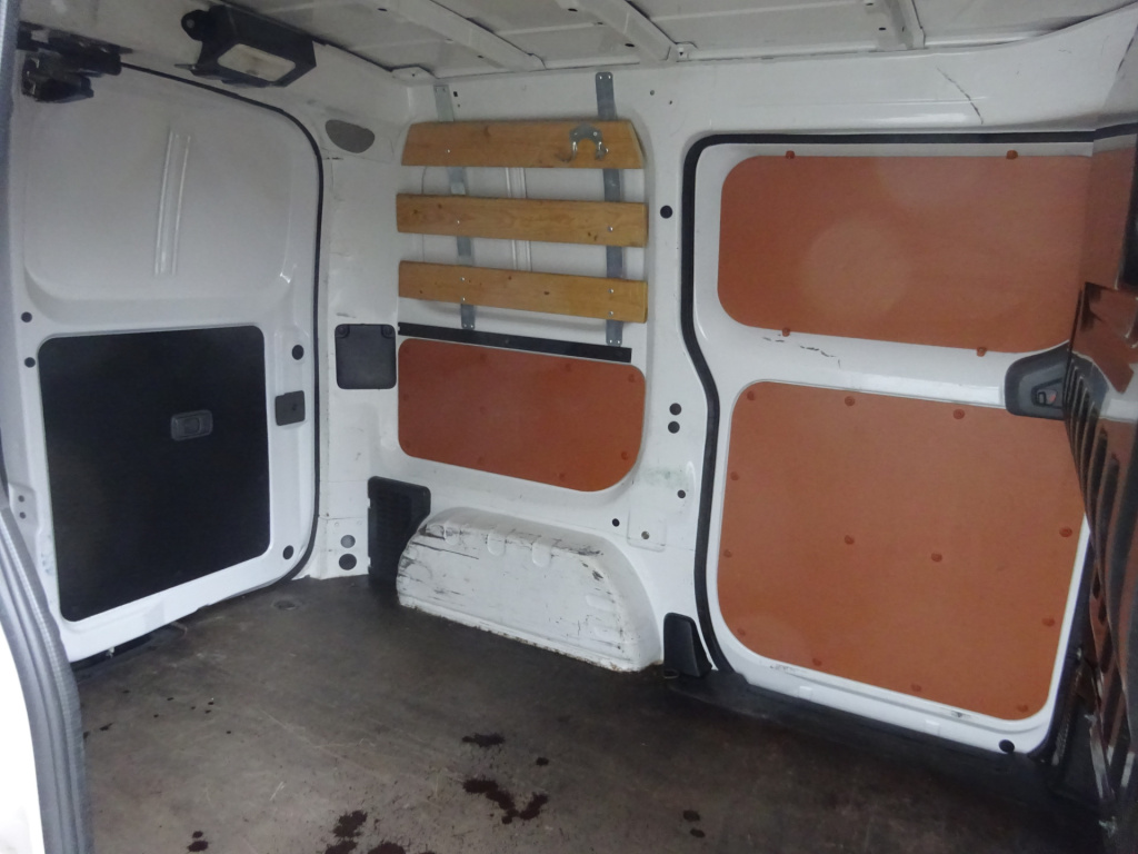 Nissan Nv200