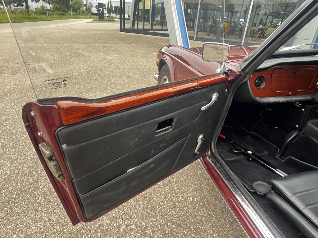 Triumph TR6