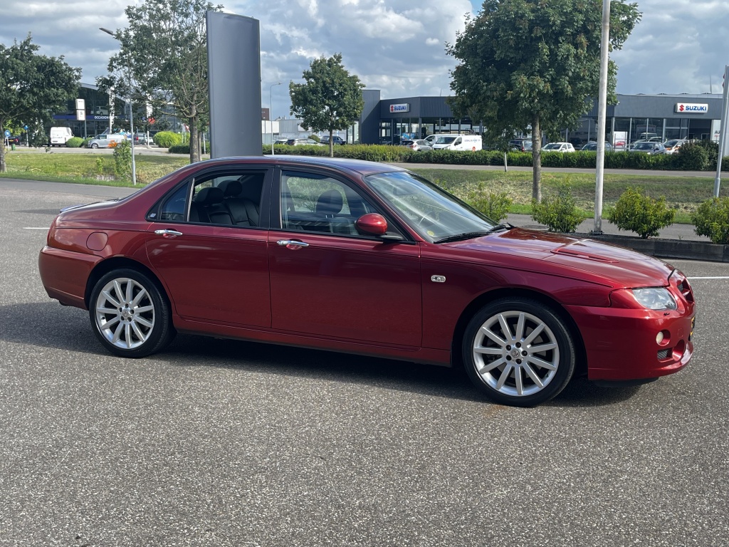 MG ZT