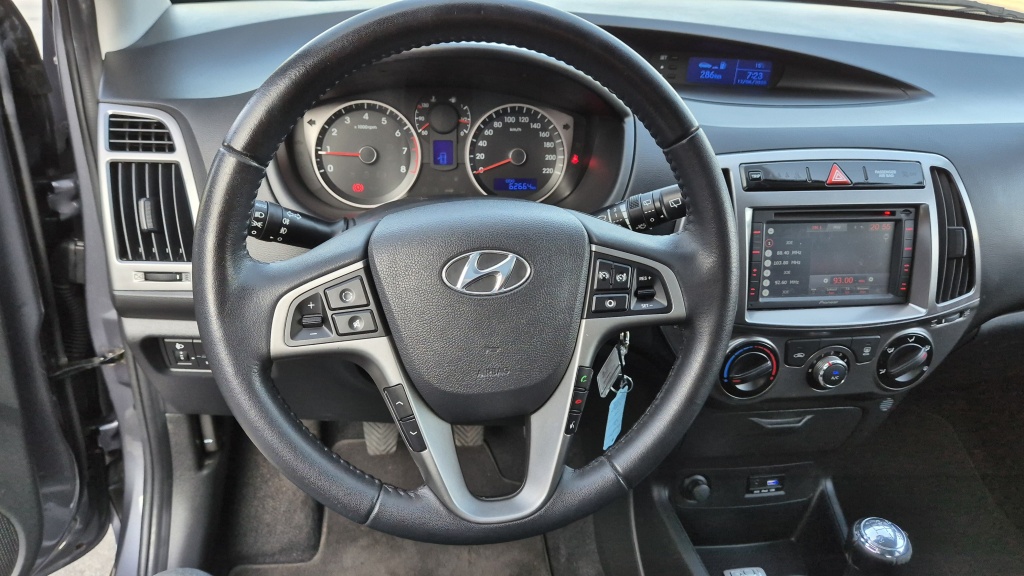 Hyundai I 20