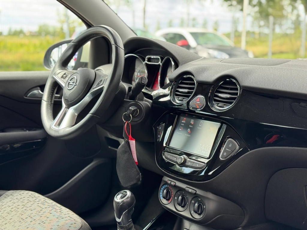 Opel Adam