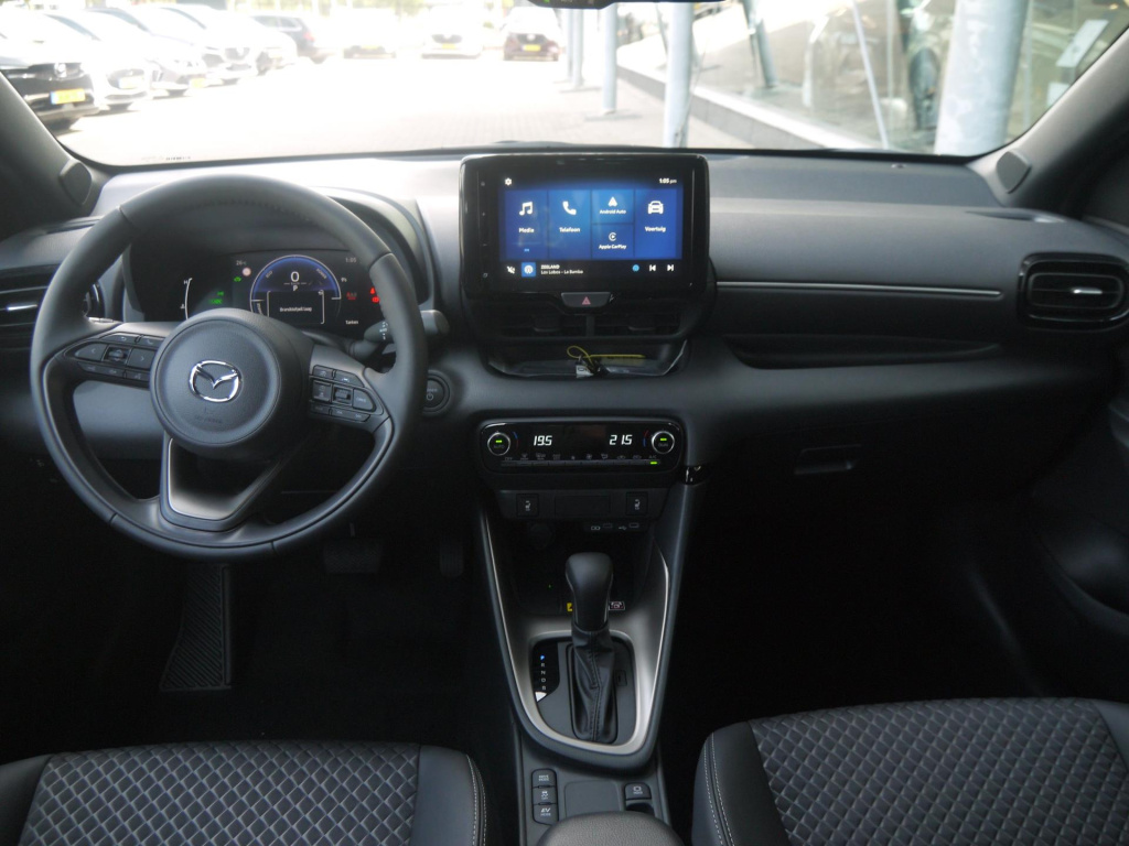 Mazda 2 Hybrid