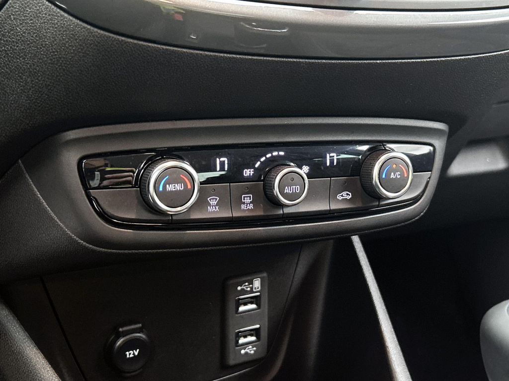 Opel Crossland X