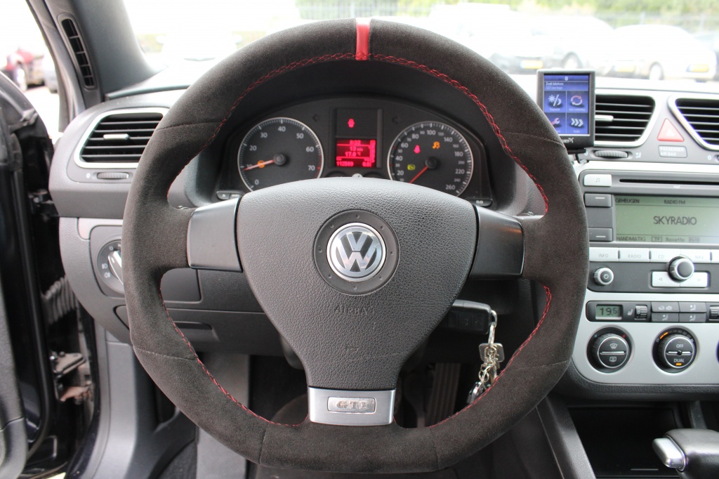 Volkswagen Eos