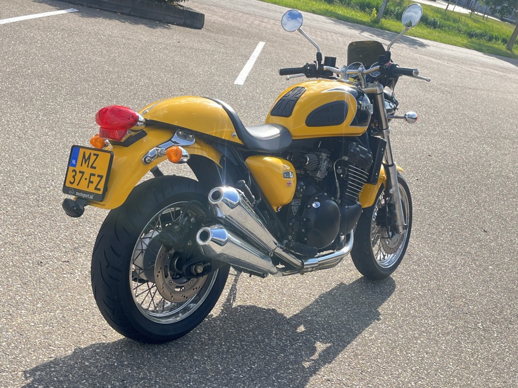 Triumph Thunderbird