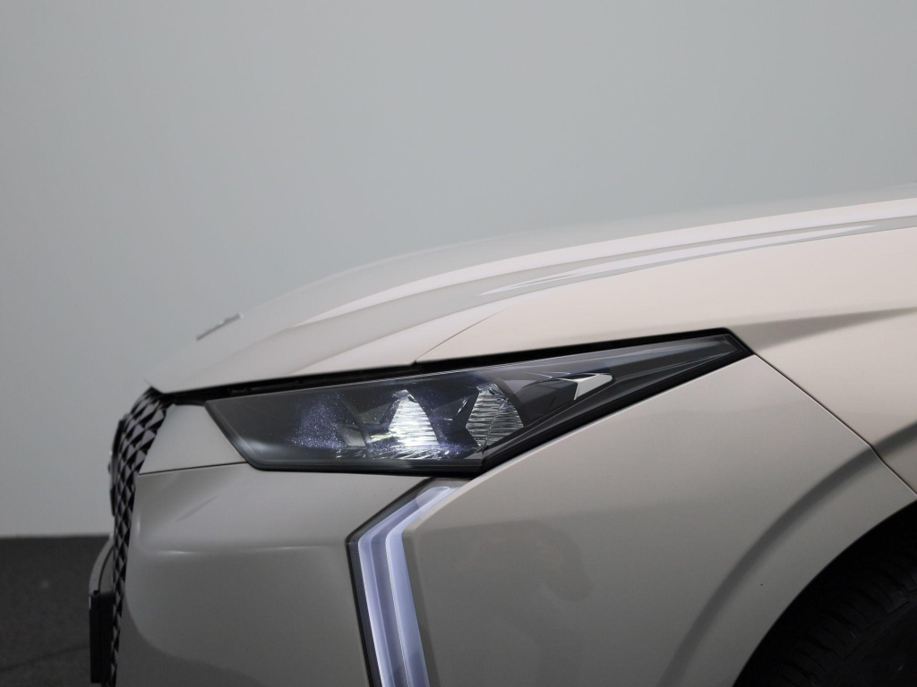 Ds Ds 4