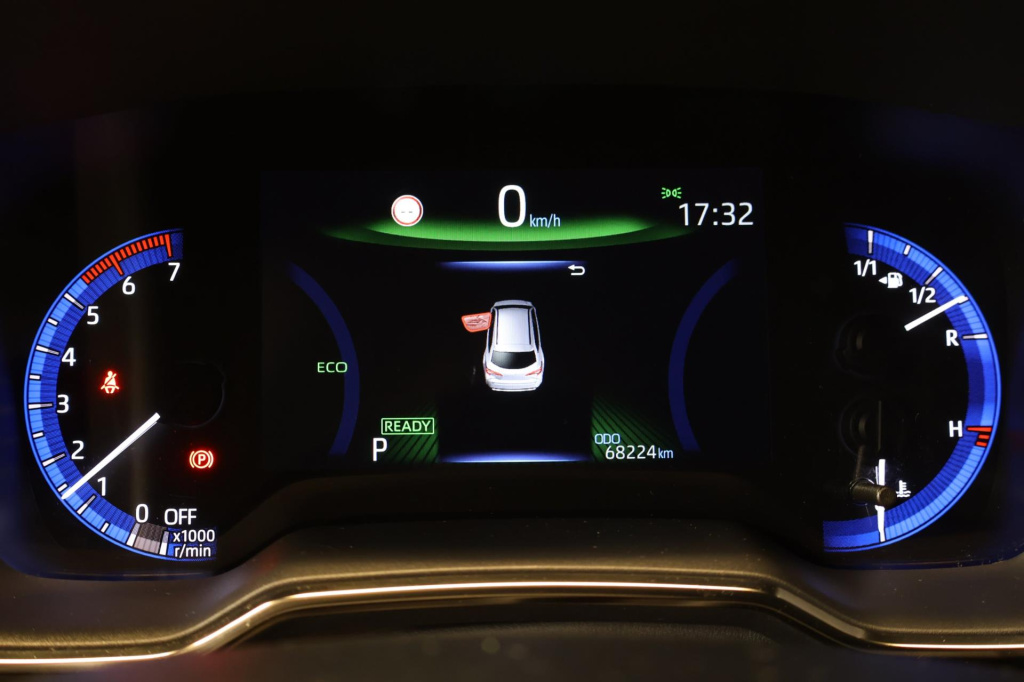 Toyota Corolla Touring Sports