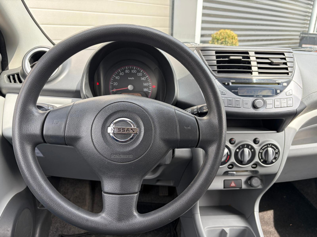 Nissan Pixo