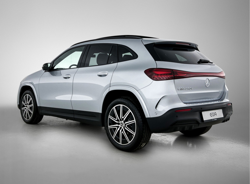 Mercedes-Benz Eqa