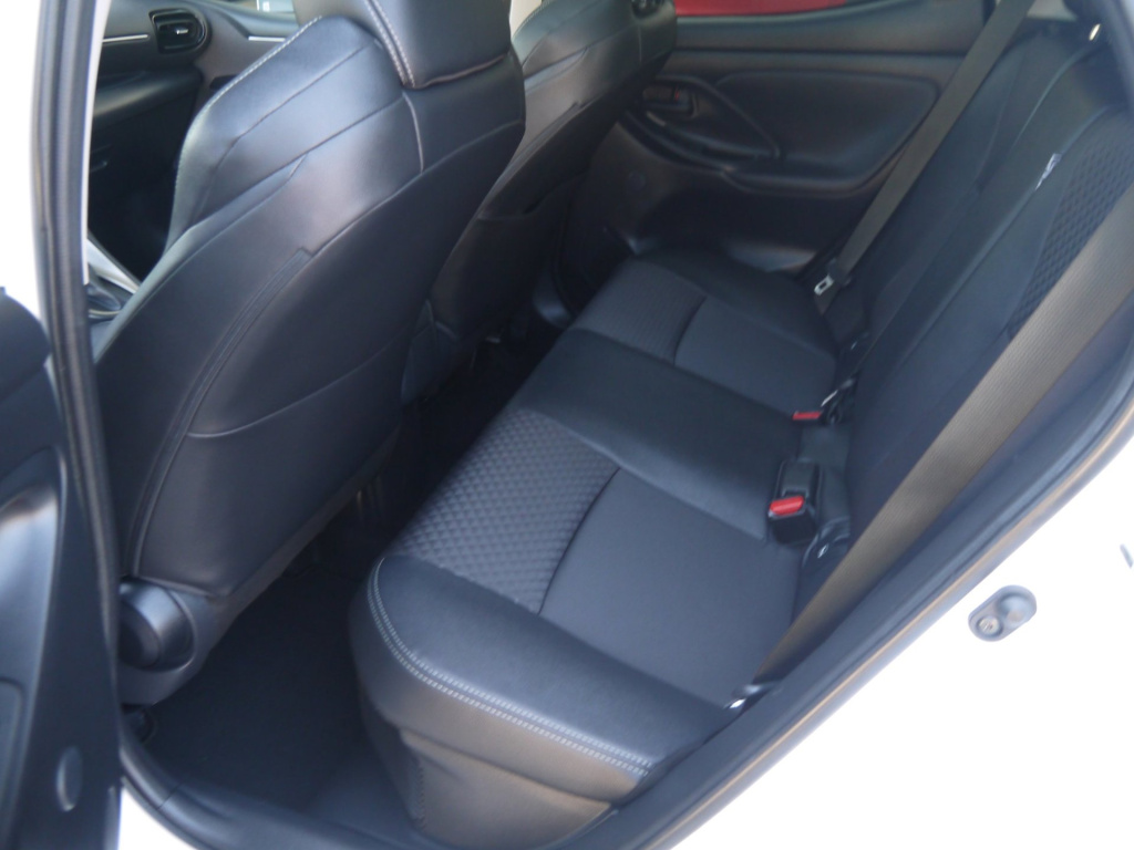 Mazda 2 Hybrid