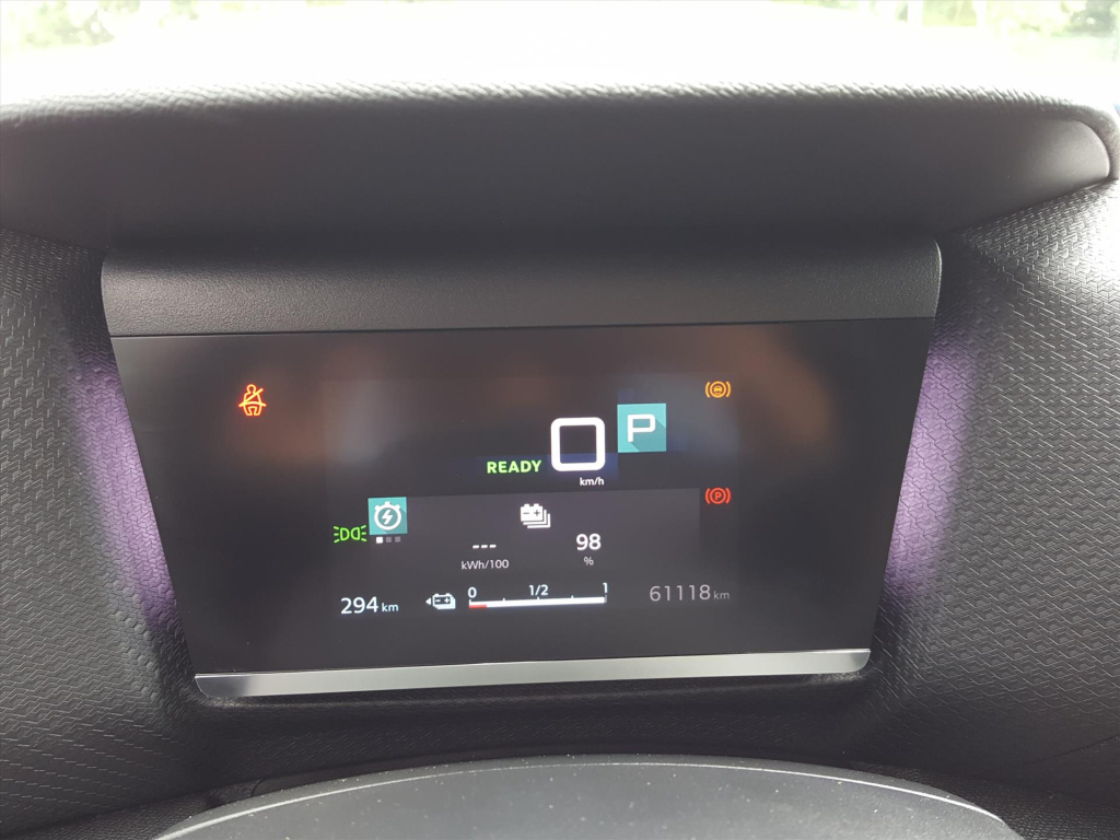 Citroen Ë-c4