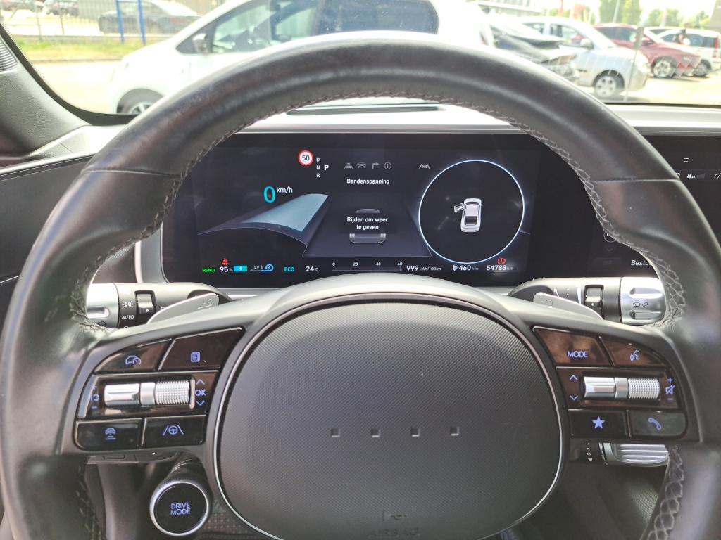 Hyundai Ioniq 6