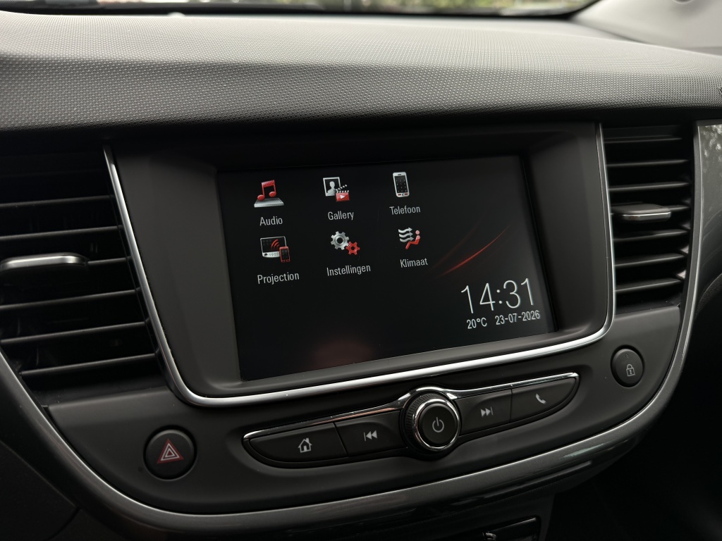 Opel Crossland X