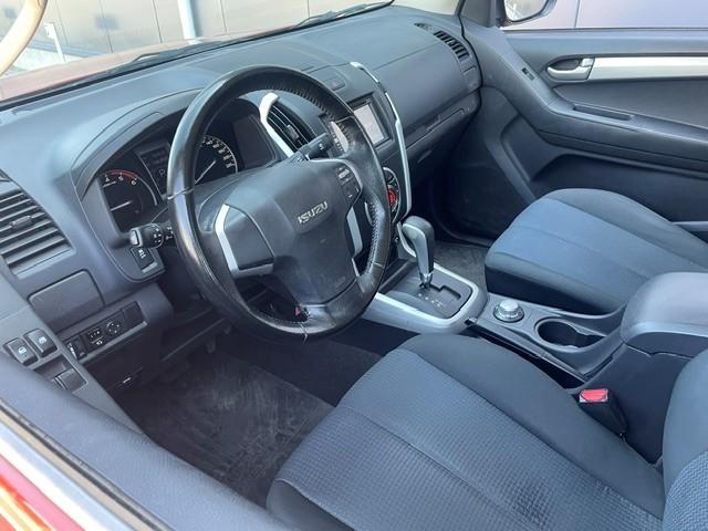 Isuzu D-max