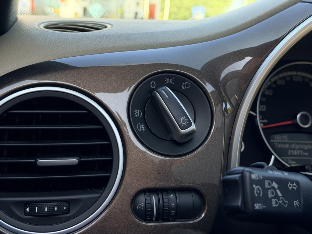 Volkswagen New Beetle