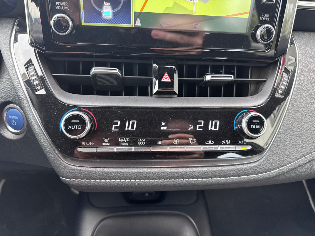 Toyota Corolla Touring Sports