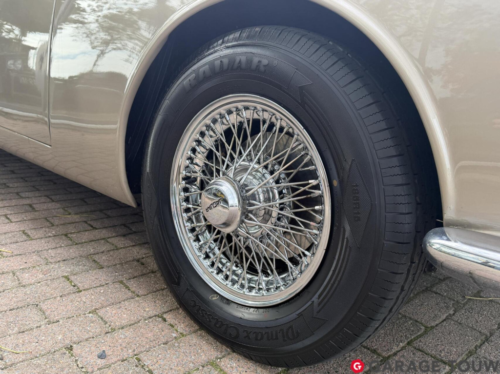 Jaguar S-Type