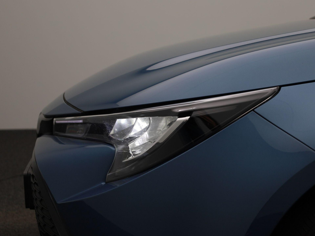 Toyota Corolla Touring Sports