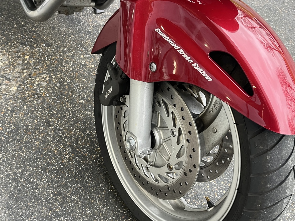 Honda Nt 650