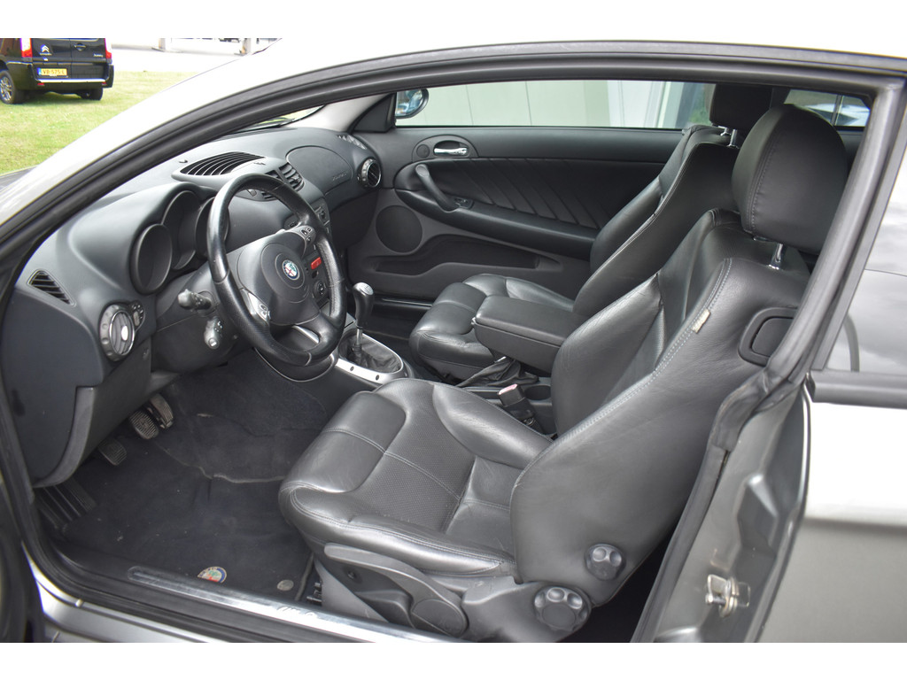 Alfa Romeo GT
