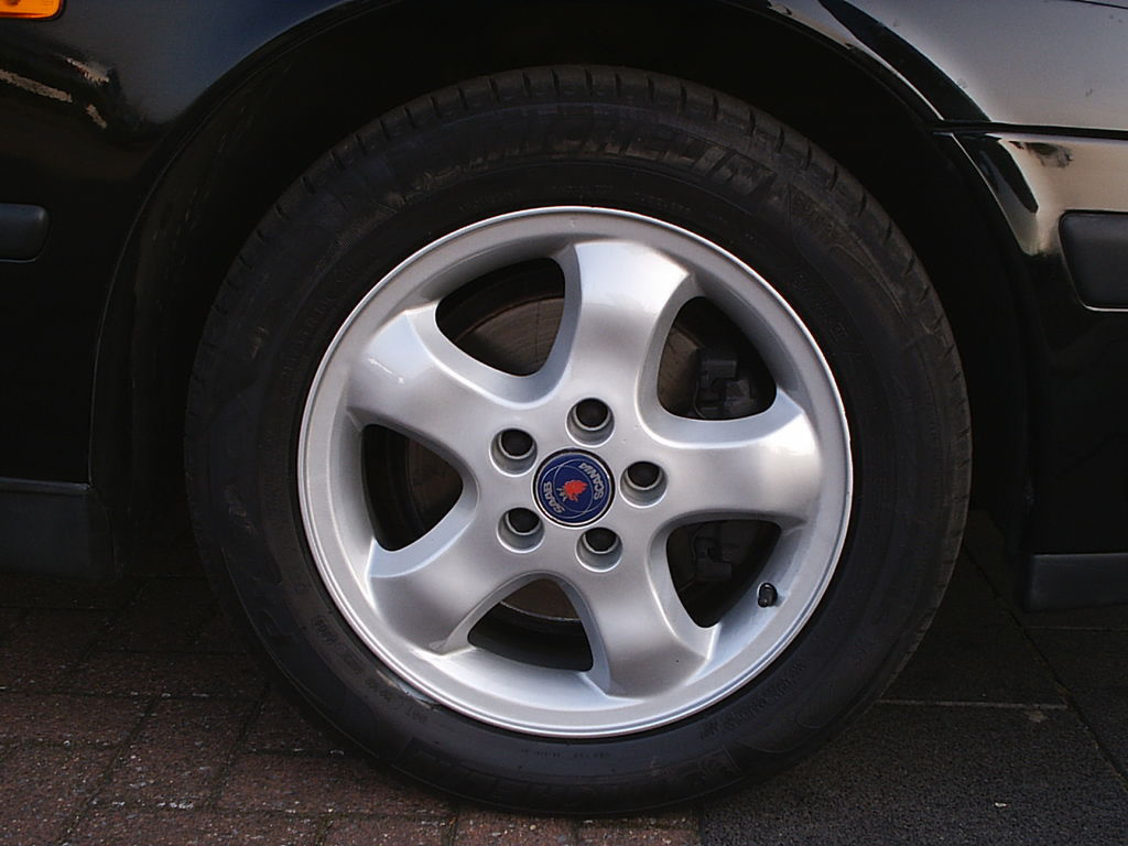 Saab 9-5