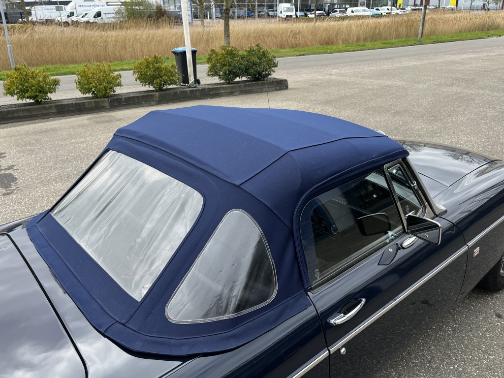 MG B