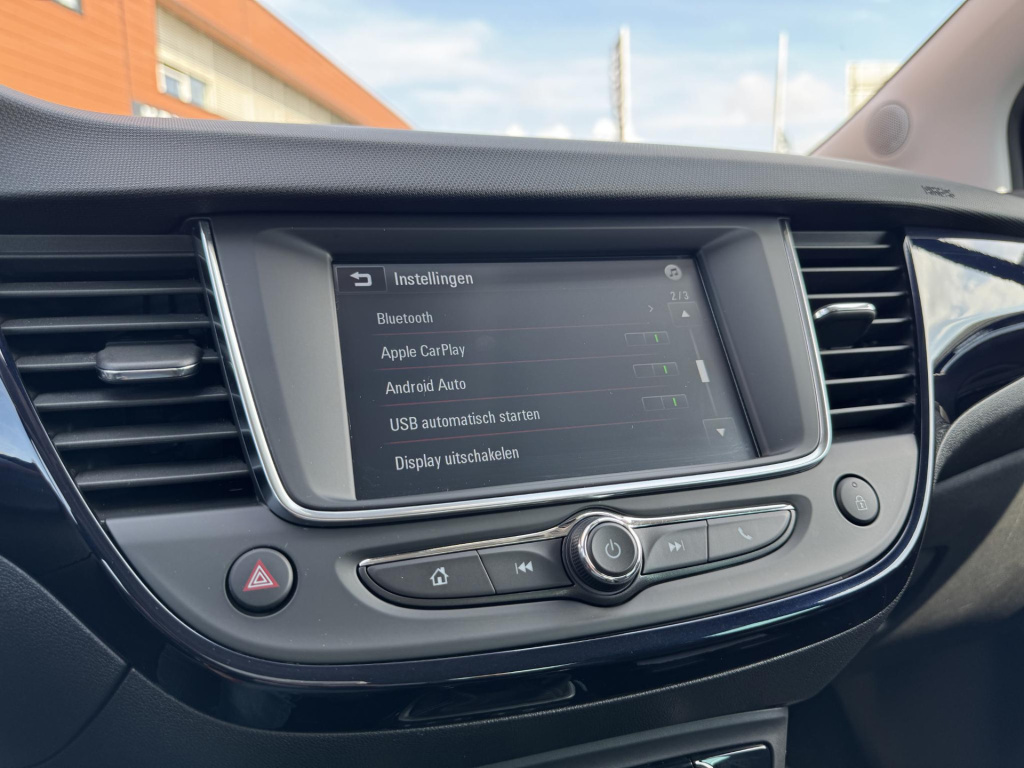 Opel Crossland X