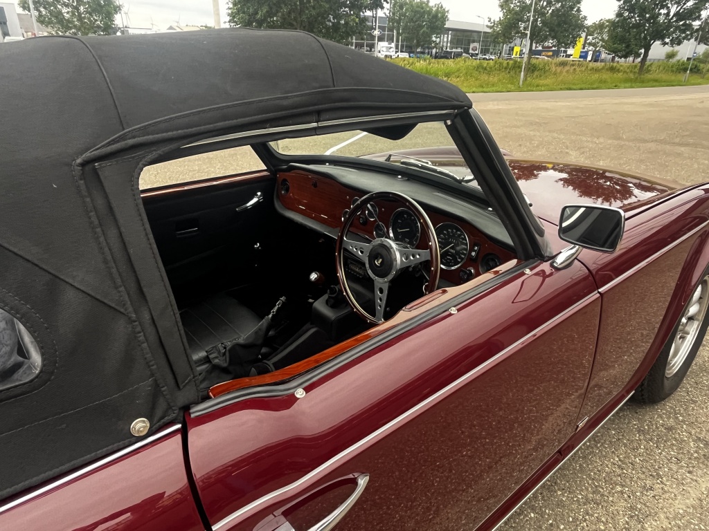 Triumph TR6