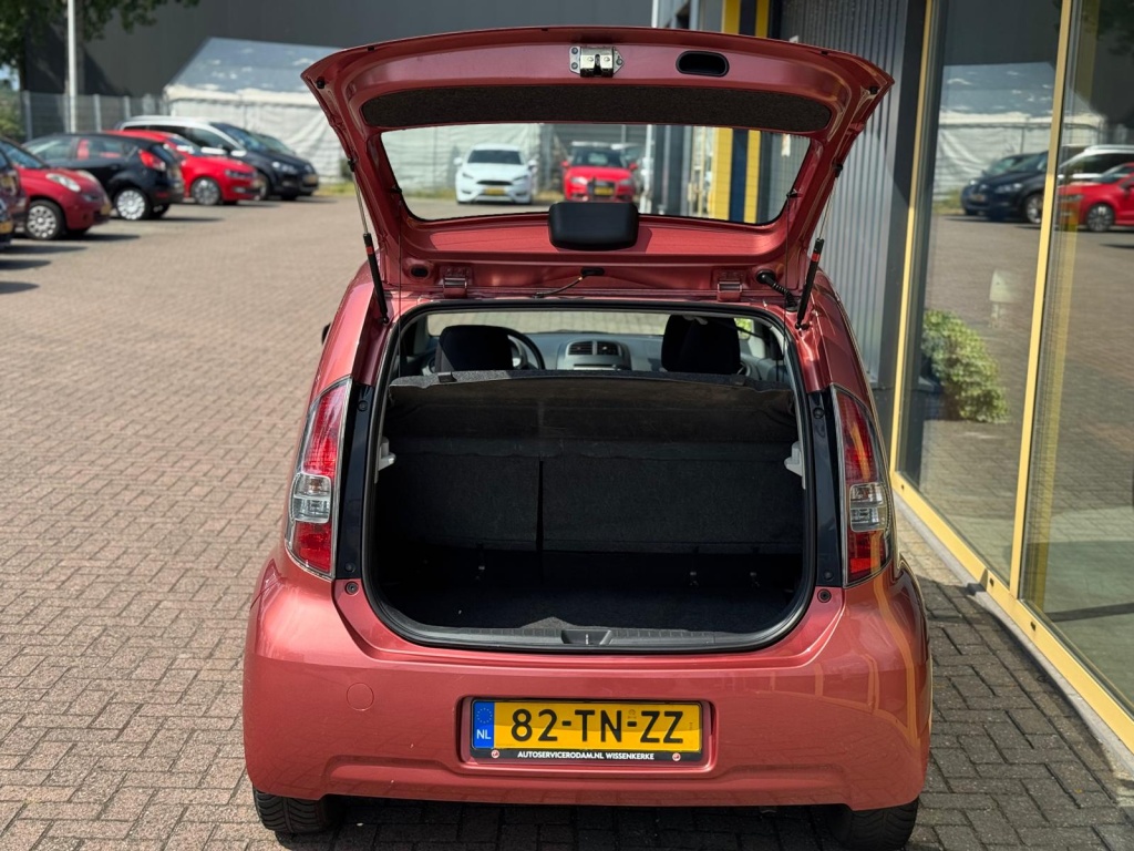 Daihatsu Sirion