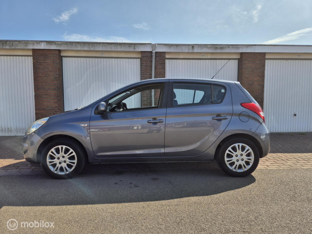 Hyundai I 20