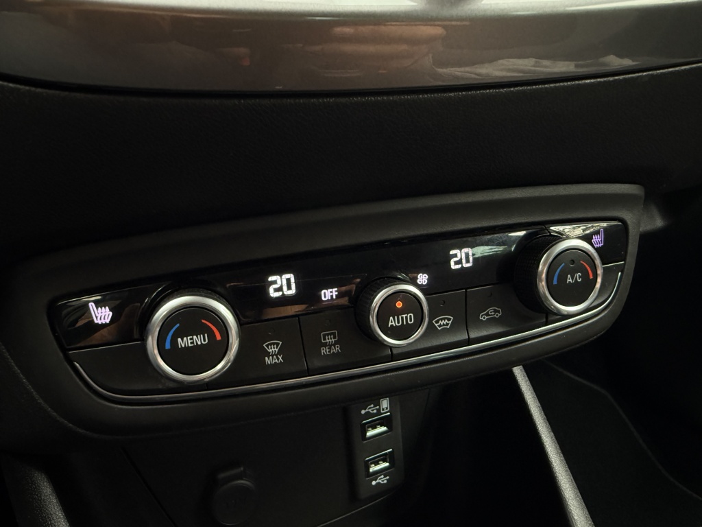 Opel Crossland X