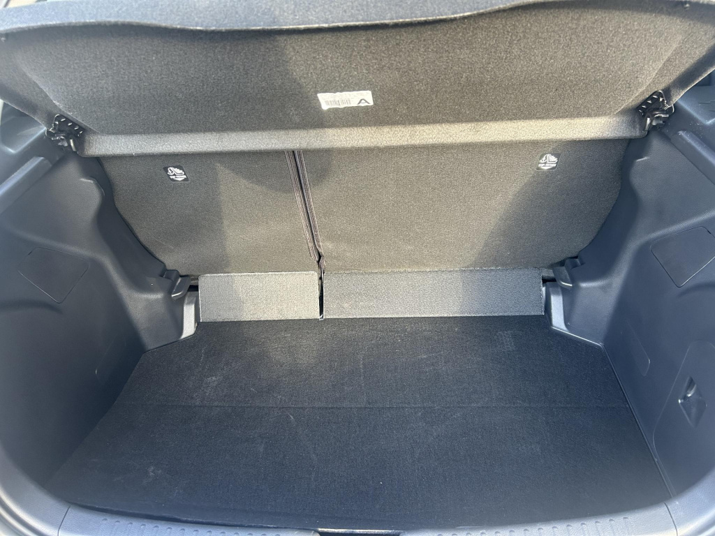 Mazda 2 Hybrid
