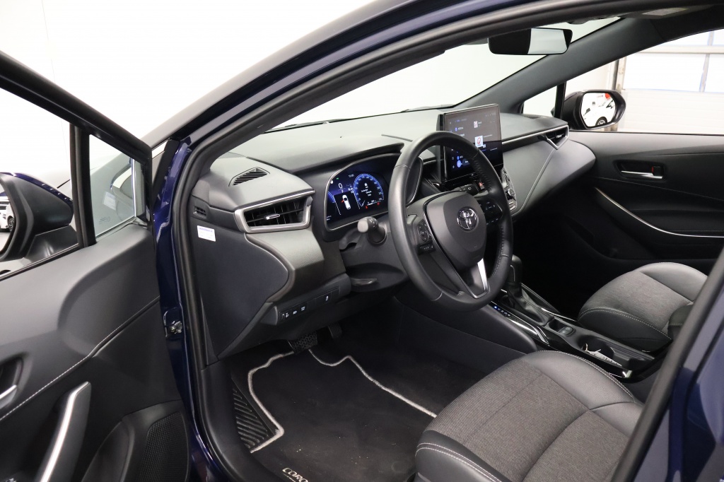 Toyota Corolla Touring Sports