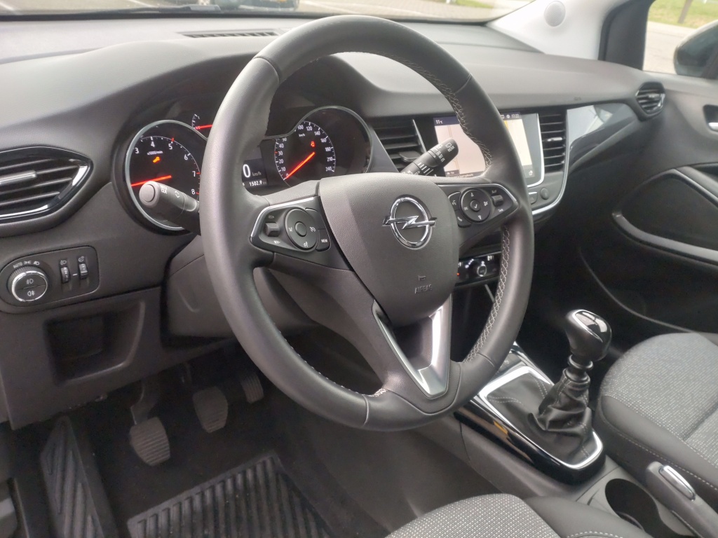 Opel Crossland X