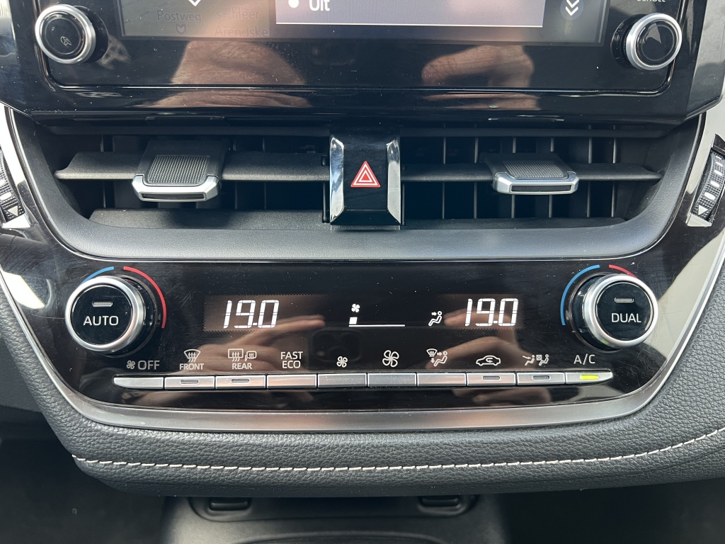 Toyota Corolla Touring Sports