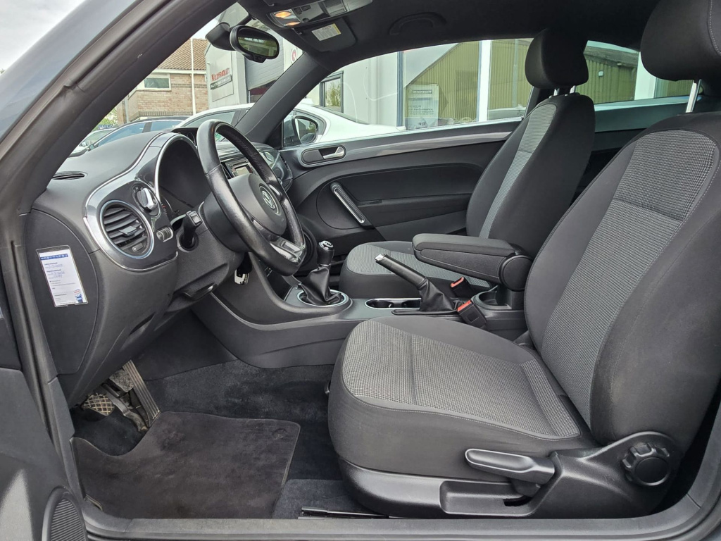 Volkswagen New Beetle