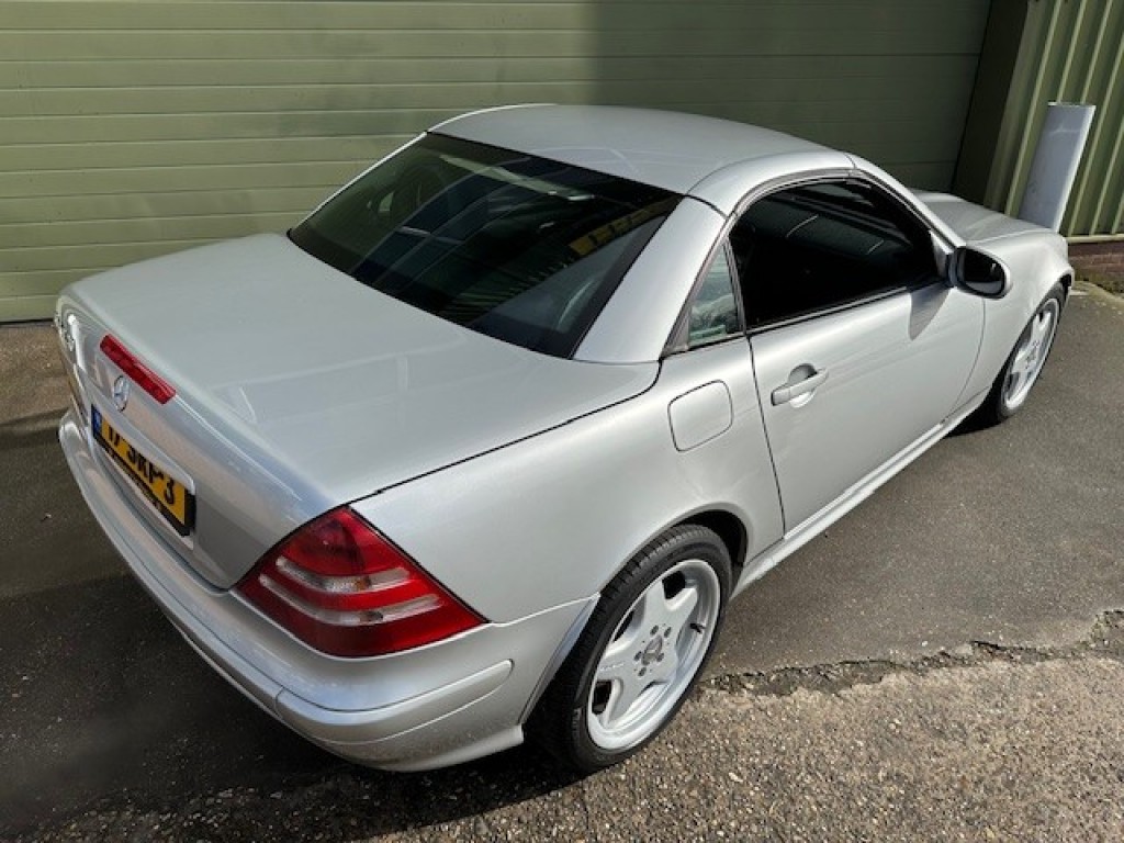Mercedes-Benz SLK