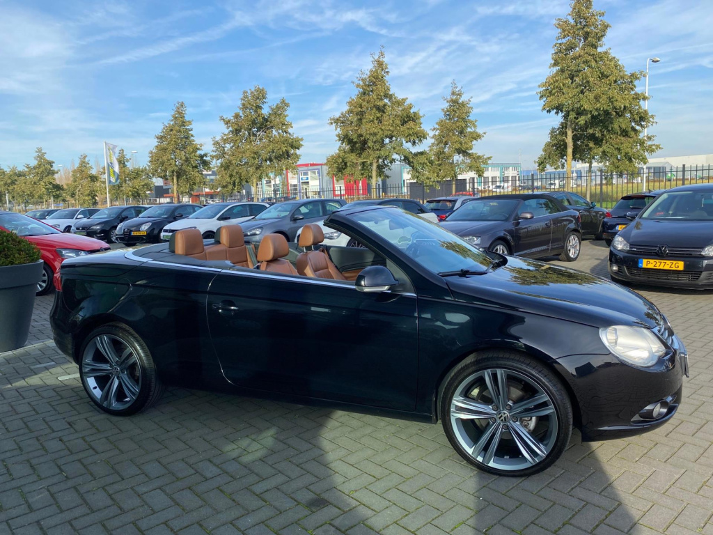 Volkswagen Eos