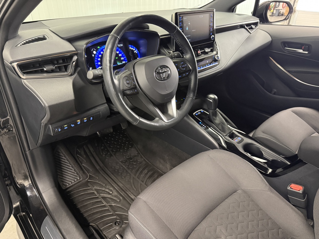Toyota Corolla Touring Sports