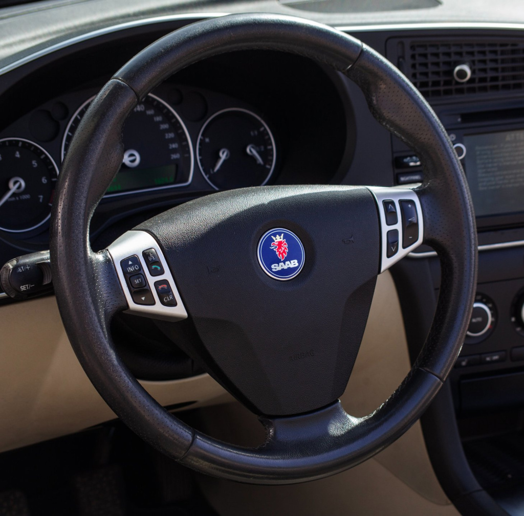 Saab 9-3
