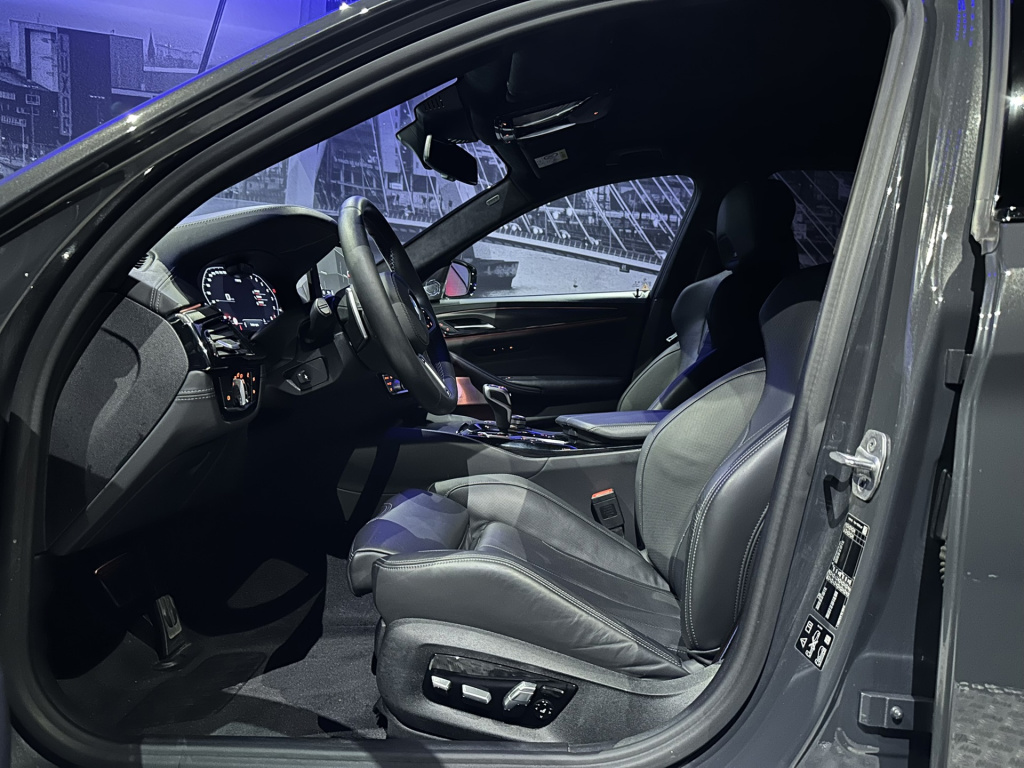 BMW M5