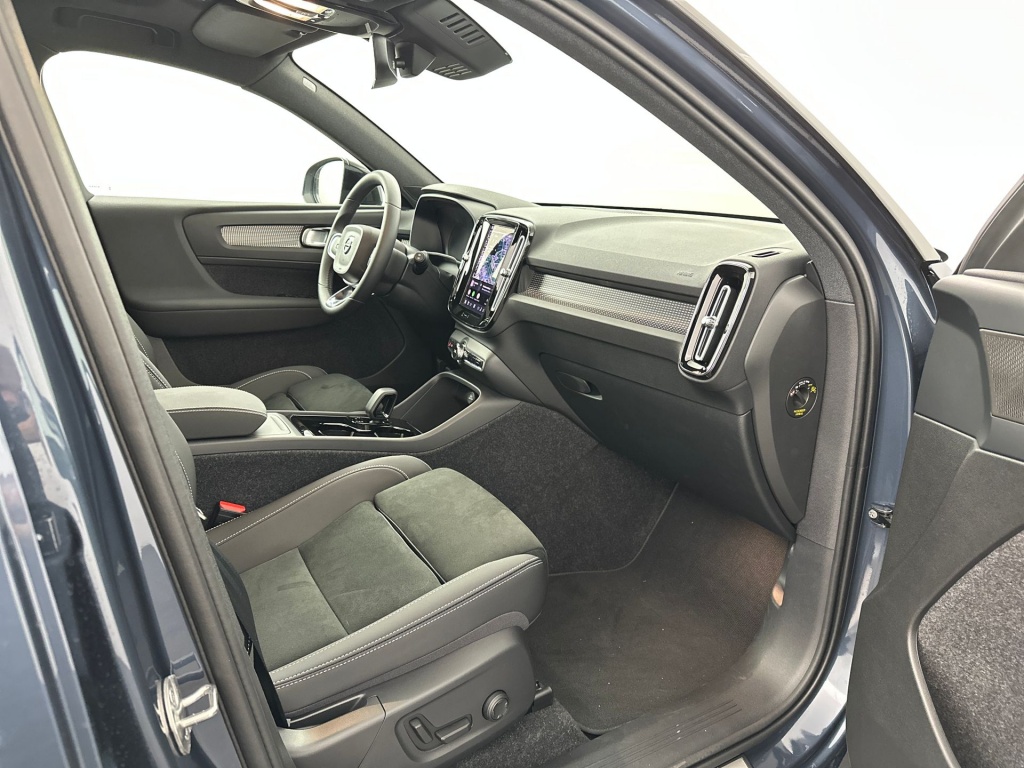 Volvo Ex40