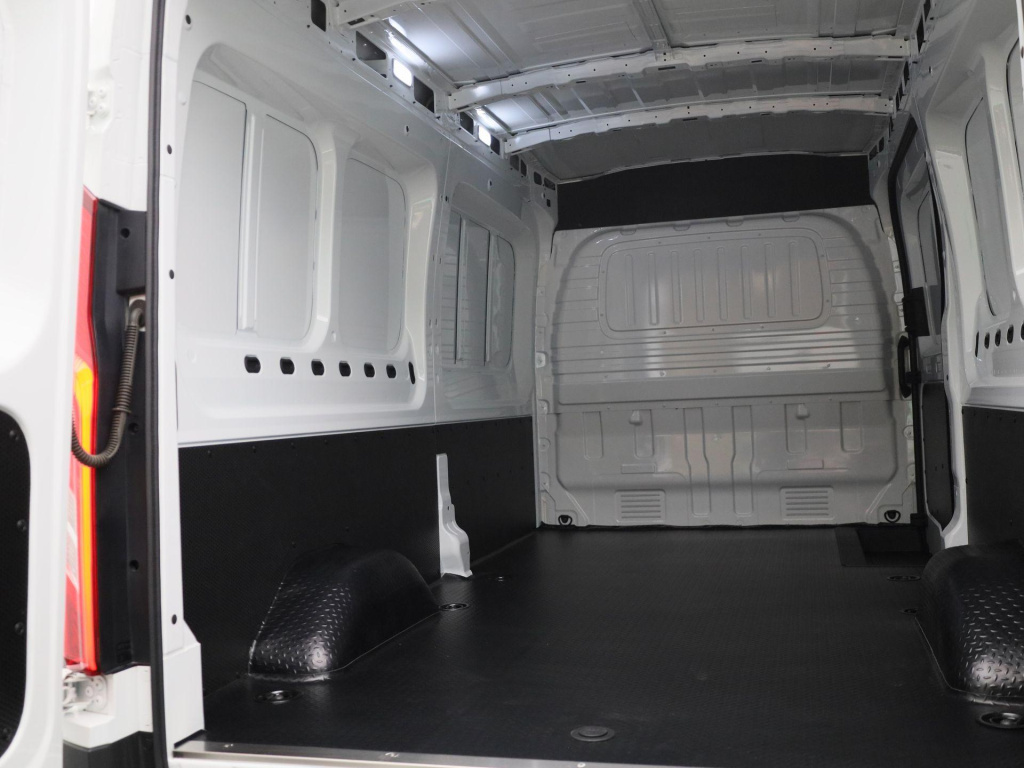 Maxus Edeliver9