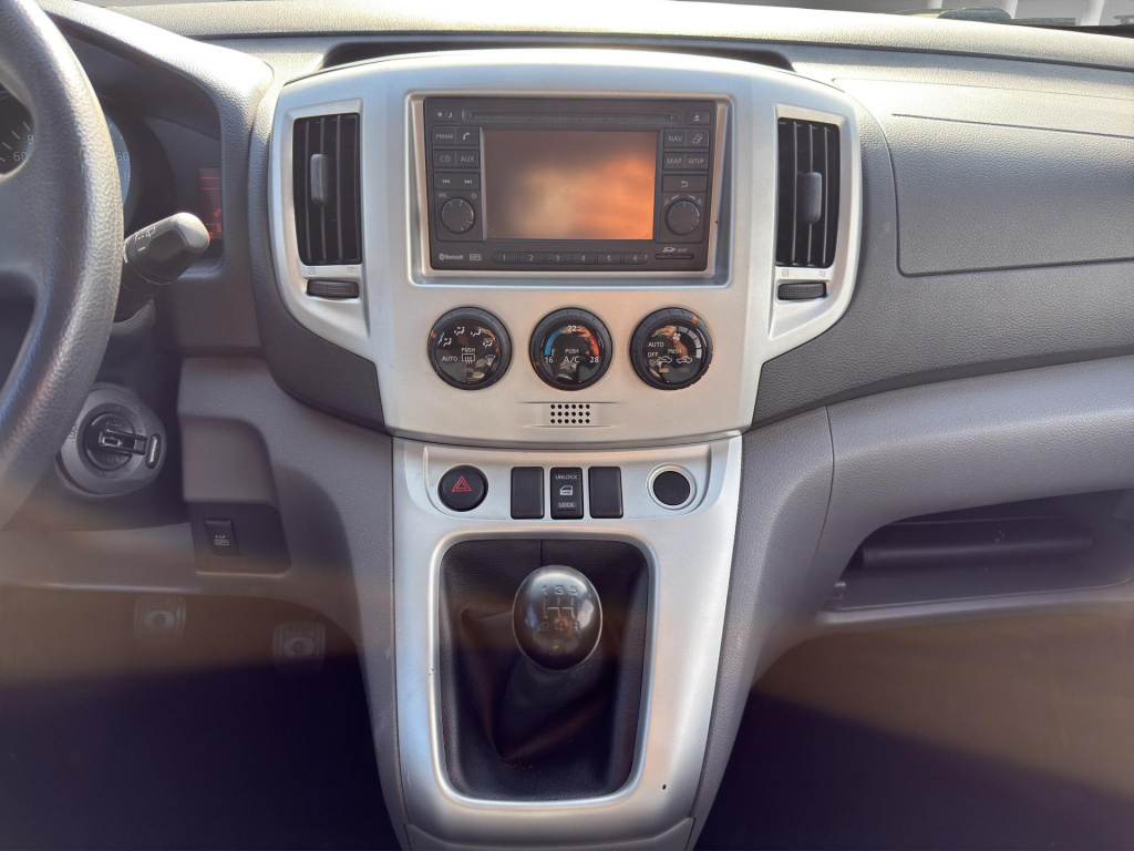 Nissan Nv200