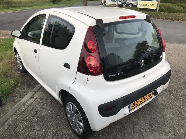 Peugeot 107
