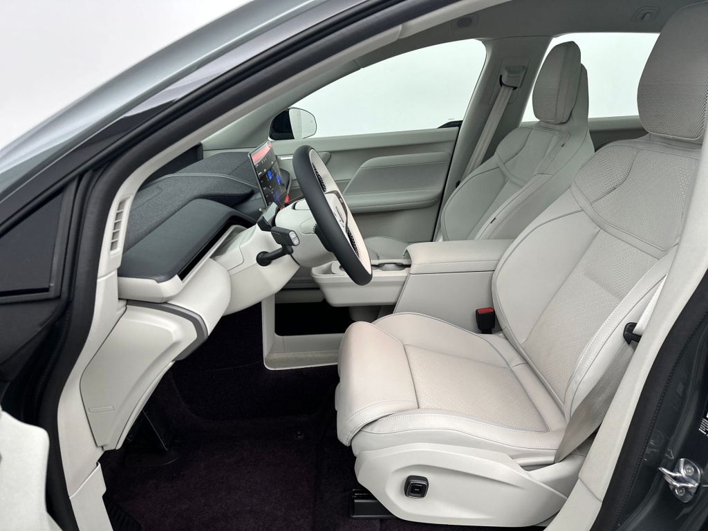 Volvo Ex60
