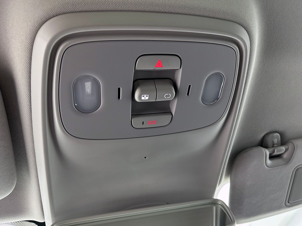 Leapmotor C10