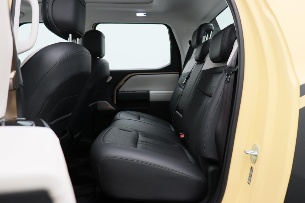 Maxus Eterron 9