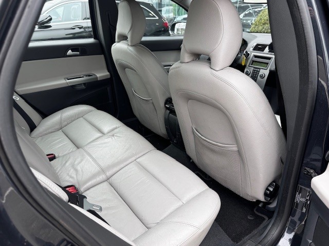 Volvo S40